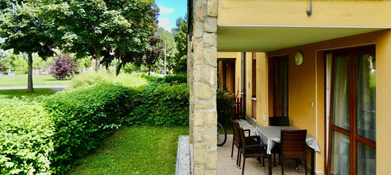 Fortuna Golf Apartman บุค ภายนอก รูปภาพ